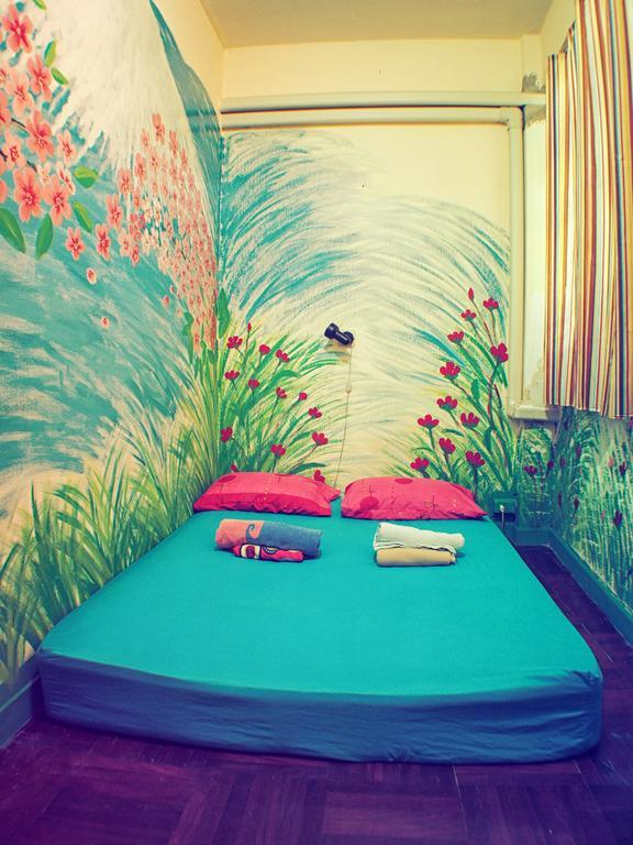 Wacky Fun Party Hostel Bangkok Eksteriør bilde